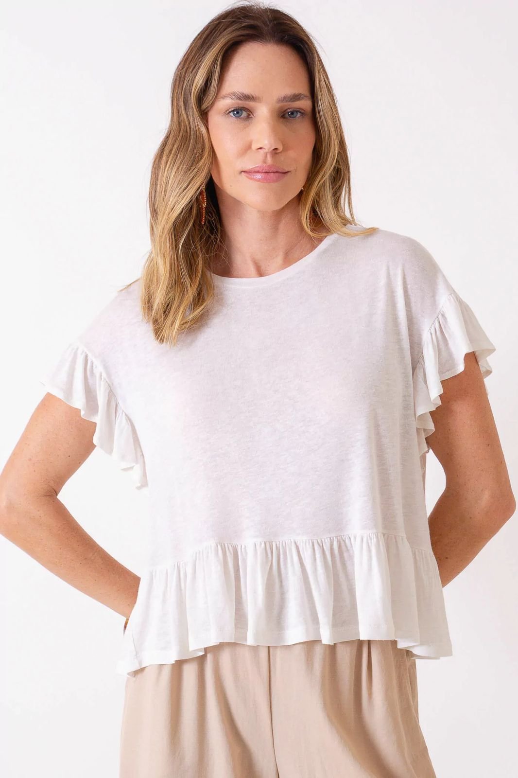 Blusa Maia Babados Viscolinho