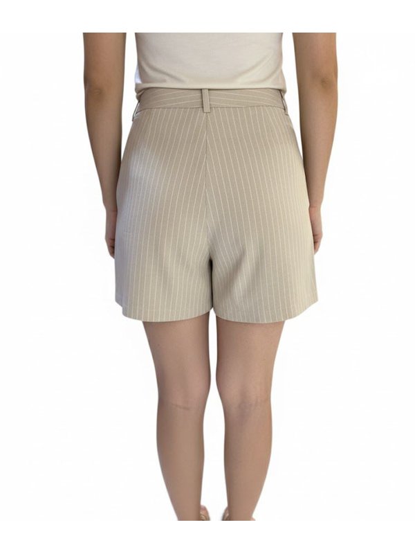SHORT LISTRADO EM ALGODÃO