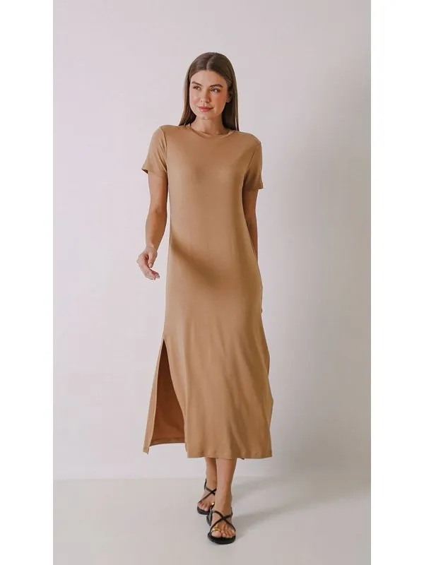 VESTIDO MIDI BASIC FENDA CARAMELO