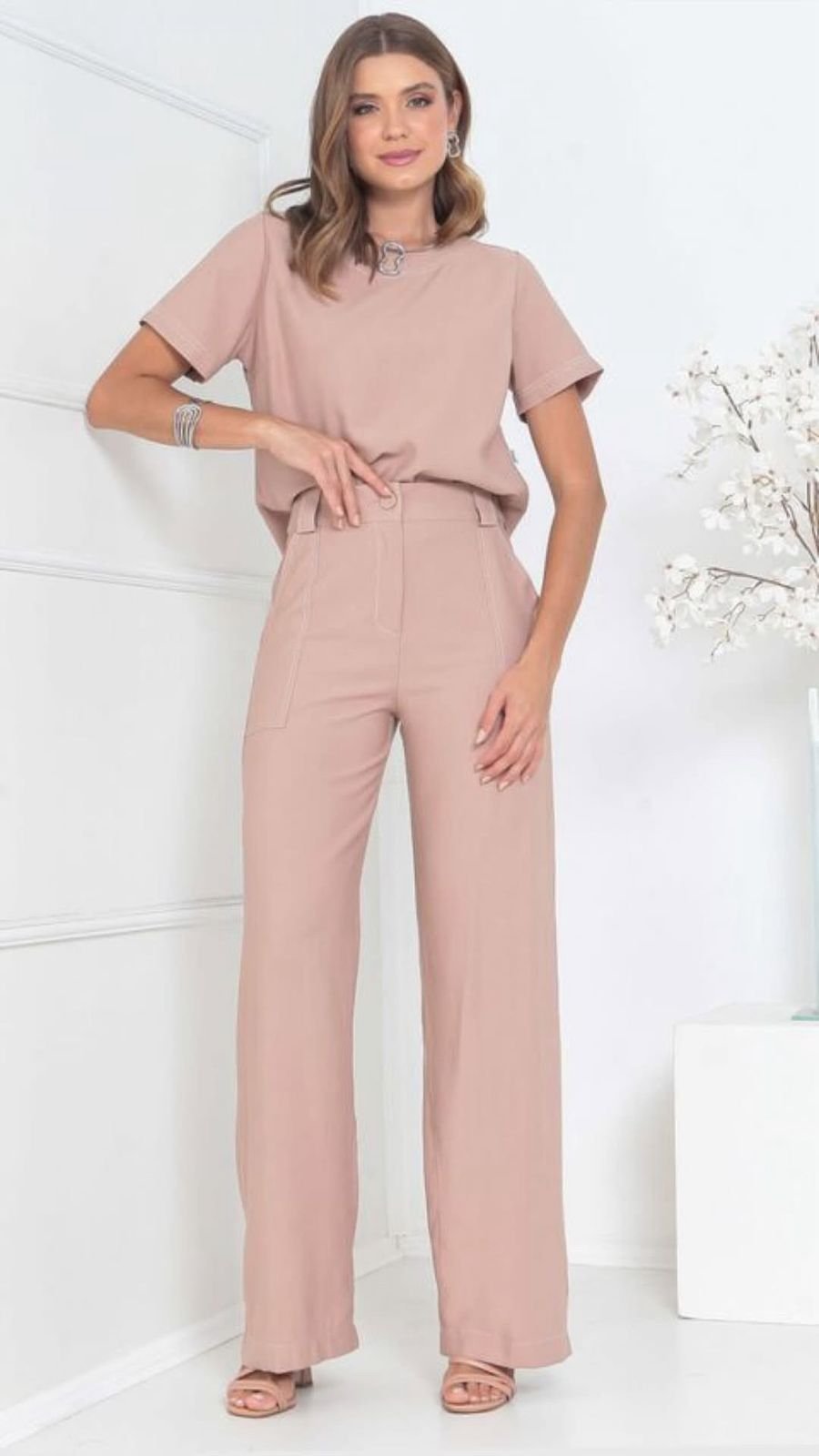 Conjunto Alfaiataria Elegante Nude