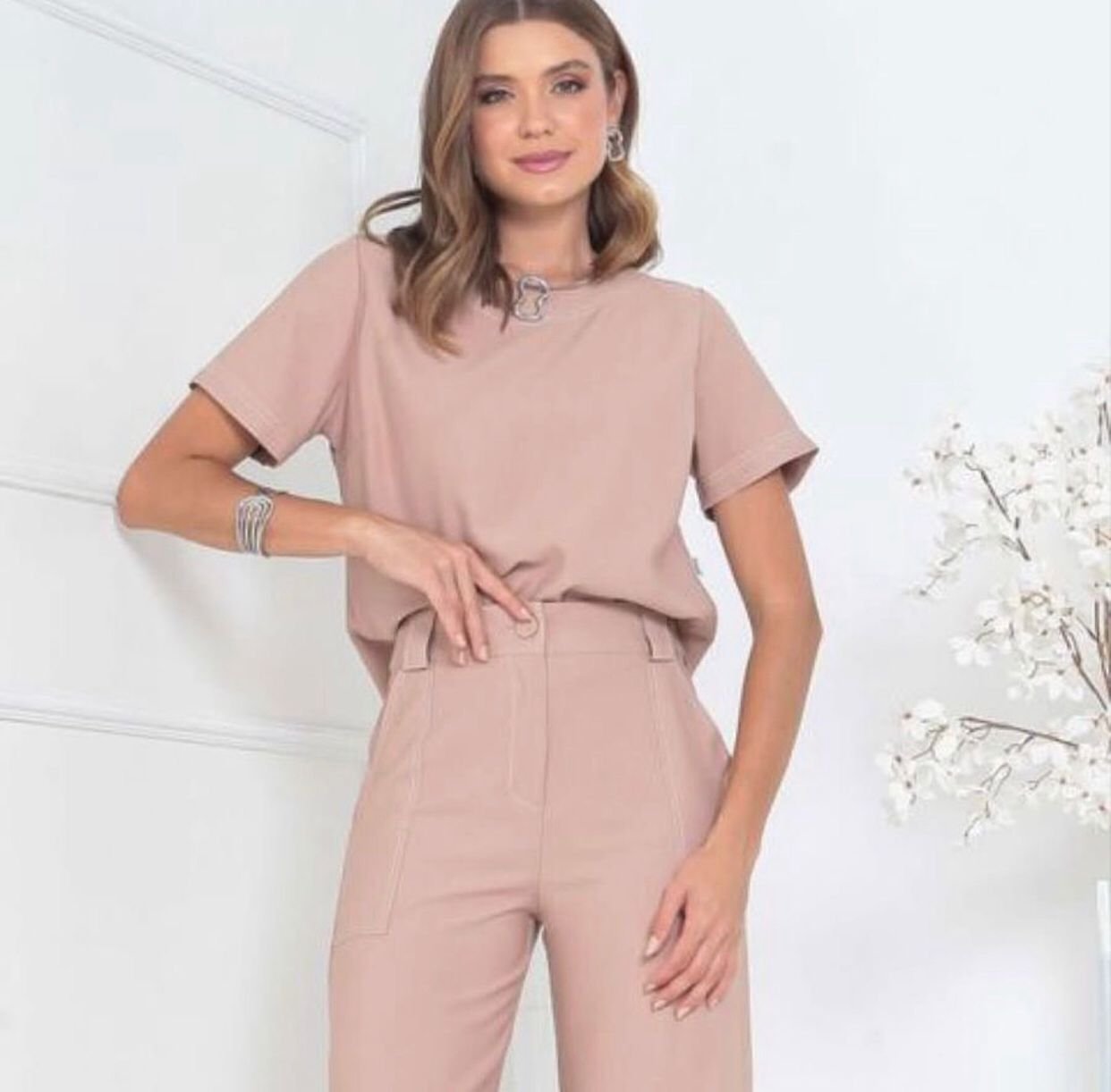 Conjunto Alfaiataria Elegante Nude