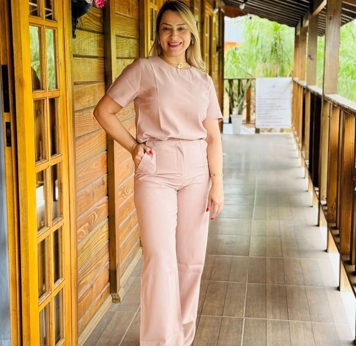 Conjunto Alfaiataria Elegante Nude