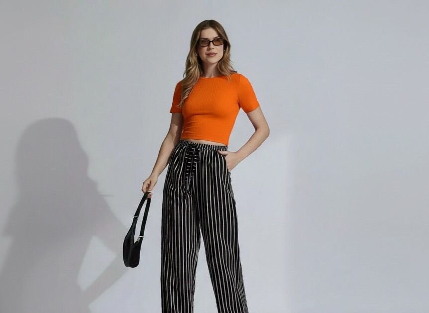 Blusa Crooped Luna